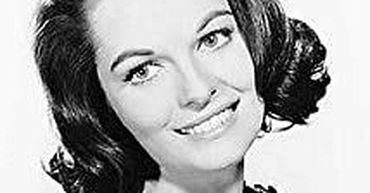 Joyce Taylor Net Worth