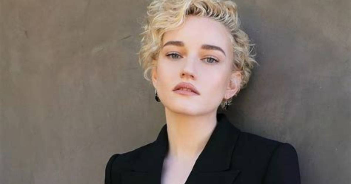 Julia Garner Fortune