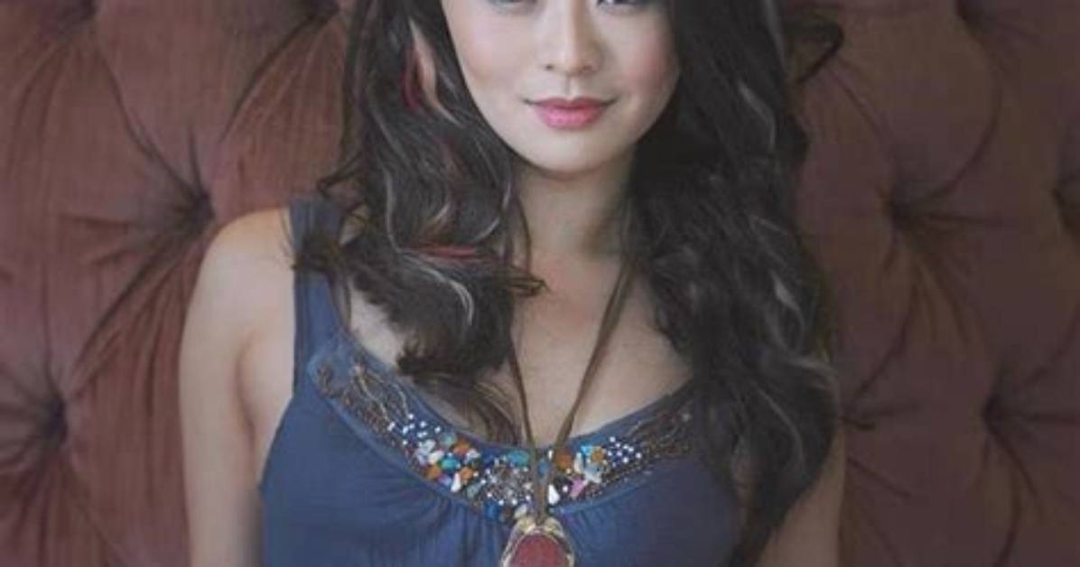 Julia Ling