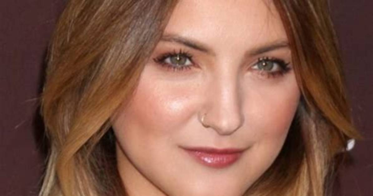 Julia Michaels Net Worth