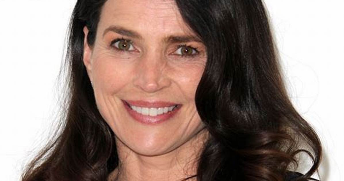 Julia Ormond Net Worth