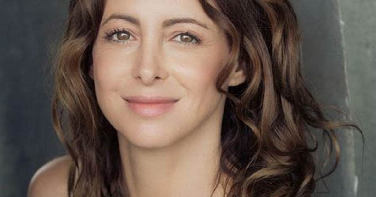 Julie Dray Net Worth