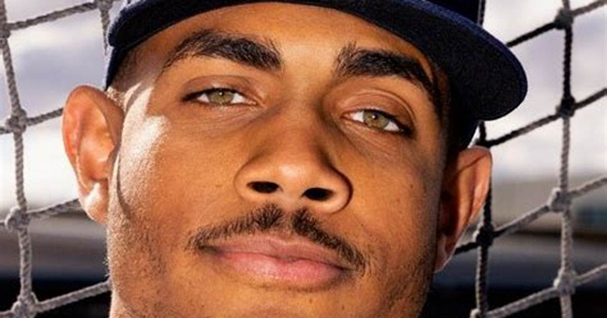 Julio Rodriguez (Baseball Player) - Age, Birthday, Bio, Facts, Family, Net Worth, Height & More