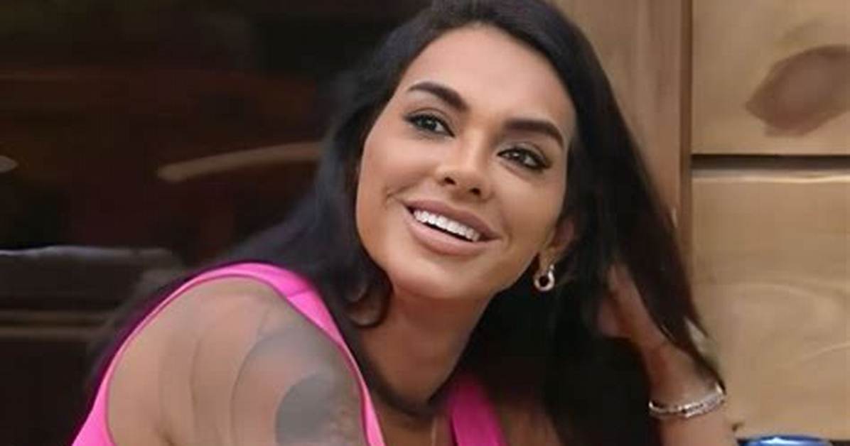 Kamila Simioni Net Worth