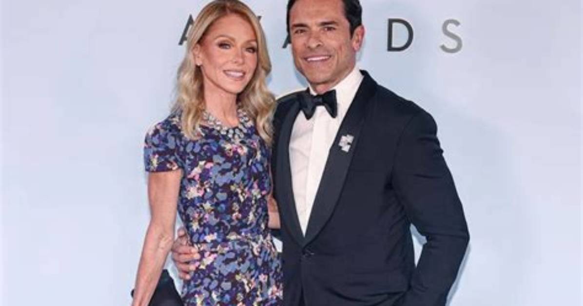 Kelly Ripa -- Mark Consuelos