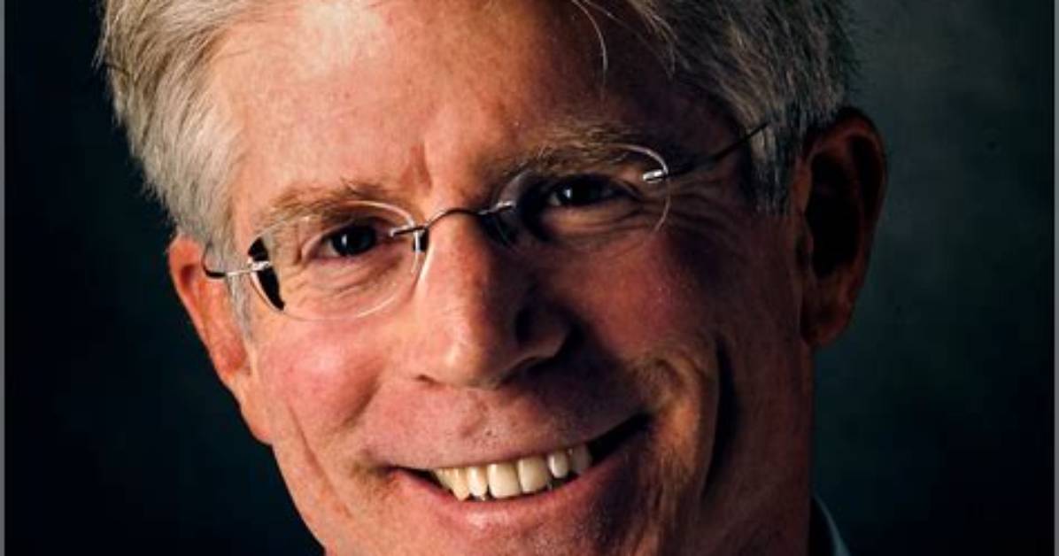Kenneth R. Weiss