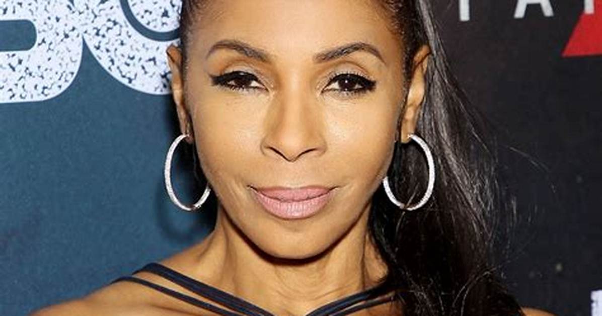 Khandi Alexander