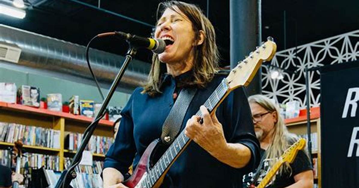 Kim Deal Net Worth
