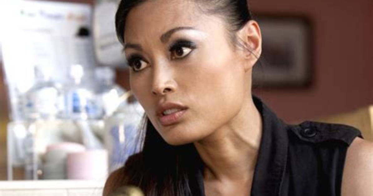 Kira Clavell Net Worth