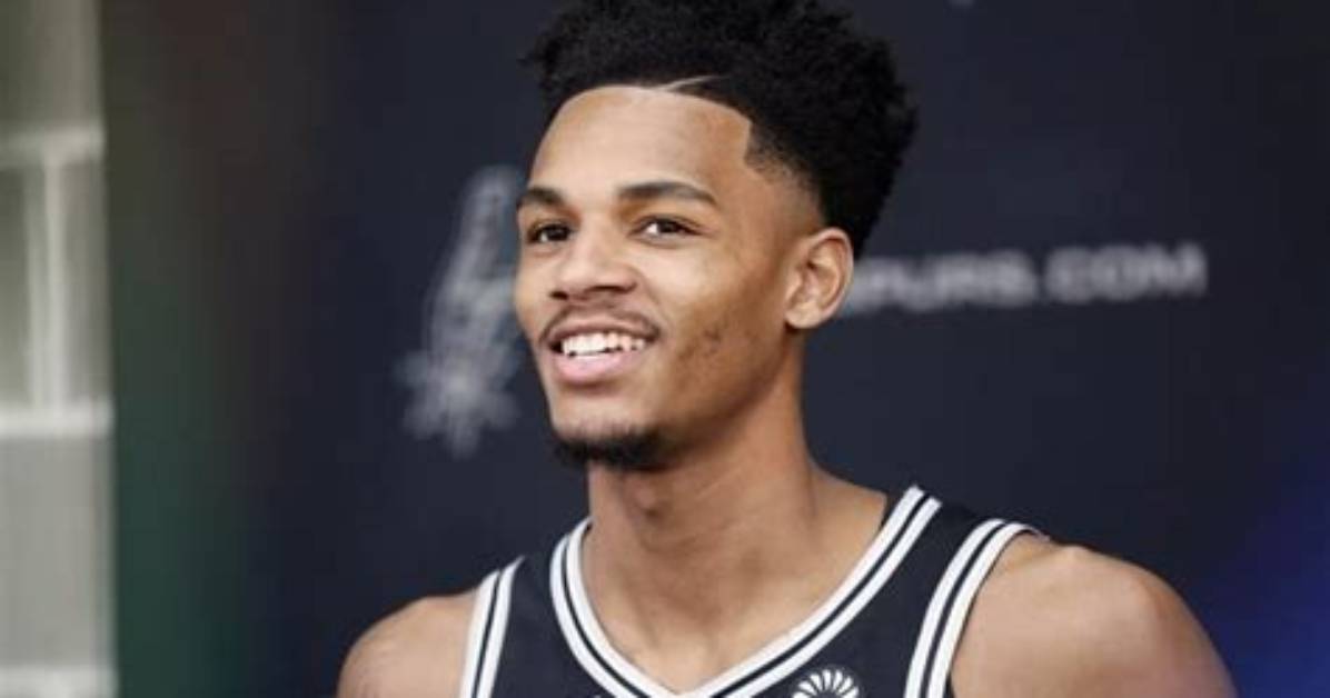 Know About Dejounte Murray; Age, Injury, Girlfriend, Stats, Height