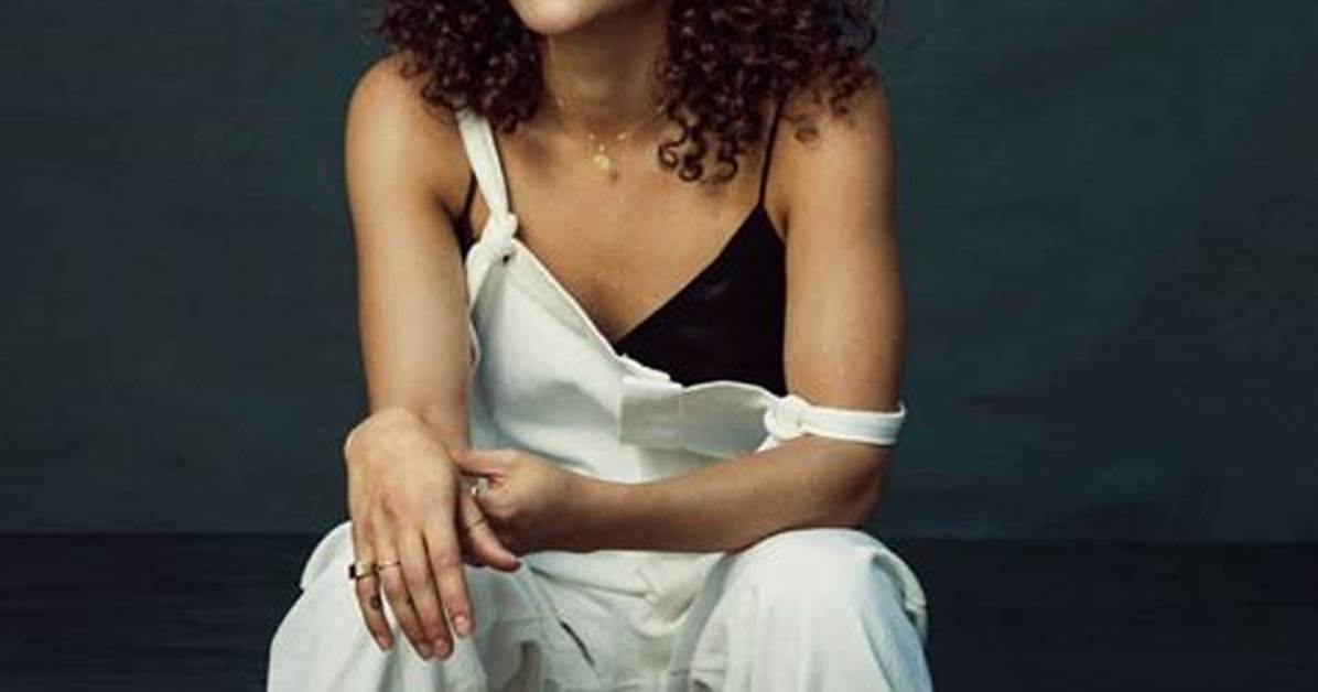 Know May Calamawy’s Age, Parents, Height, and Dating Life