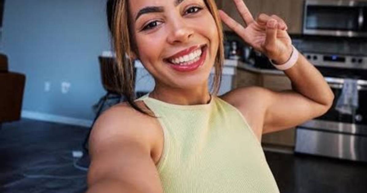 Krystal Lora Net Worth