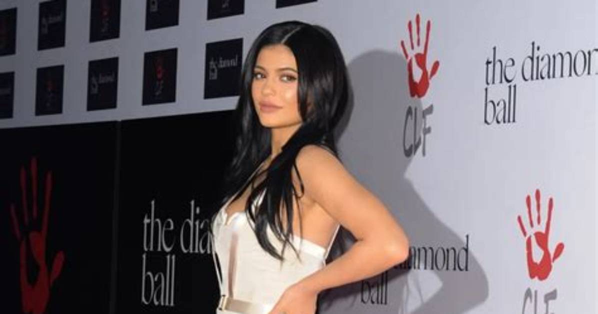 Kylie Jenner Talks Body Image and Reveals Her Weight: "I Like the Chunkiness"