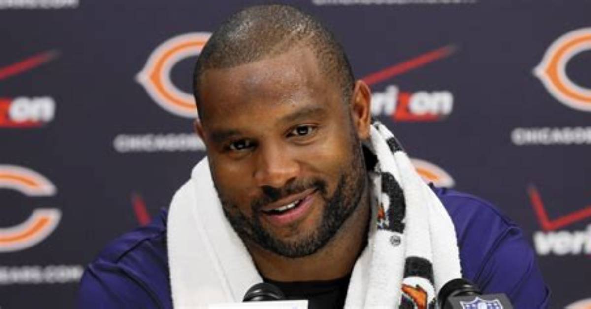 Lance Briggs Net Worth