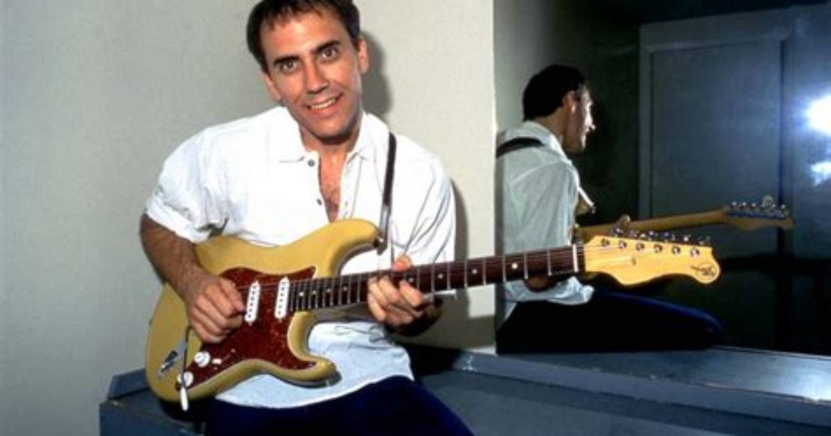Larry Carlton