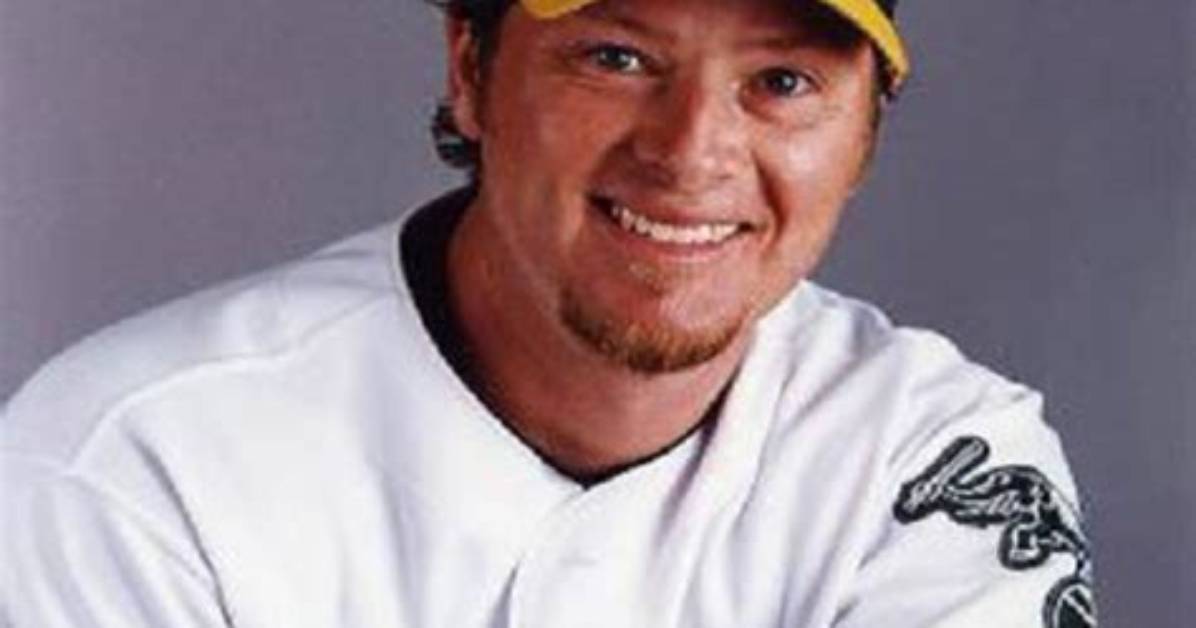 Larry Hatteberg Net Worth
