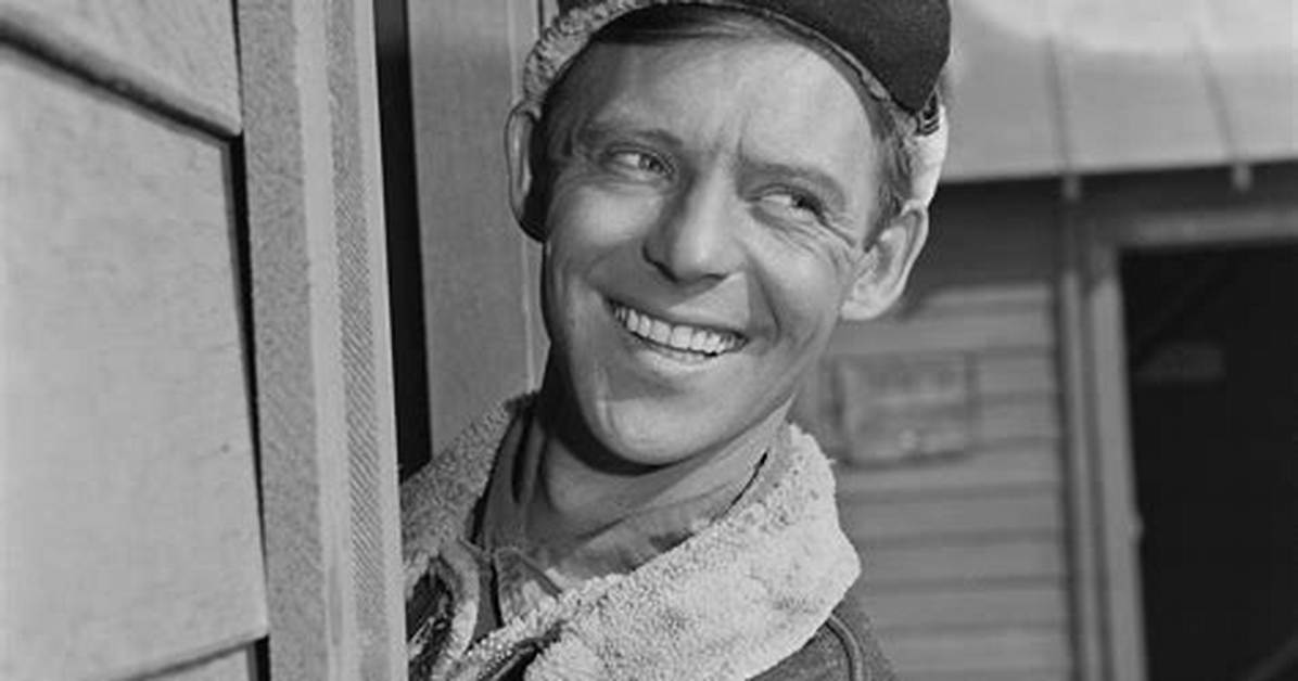 Larry Hovis