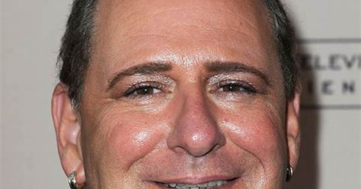 Larry Mathews Net Worth