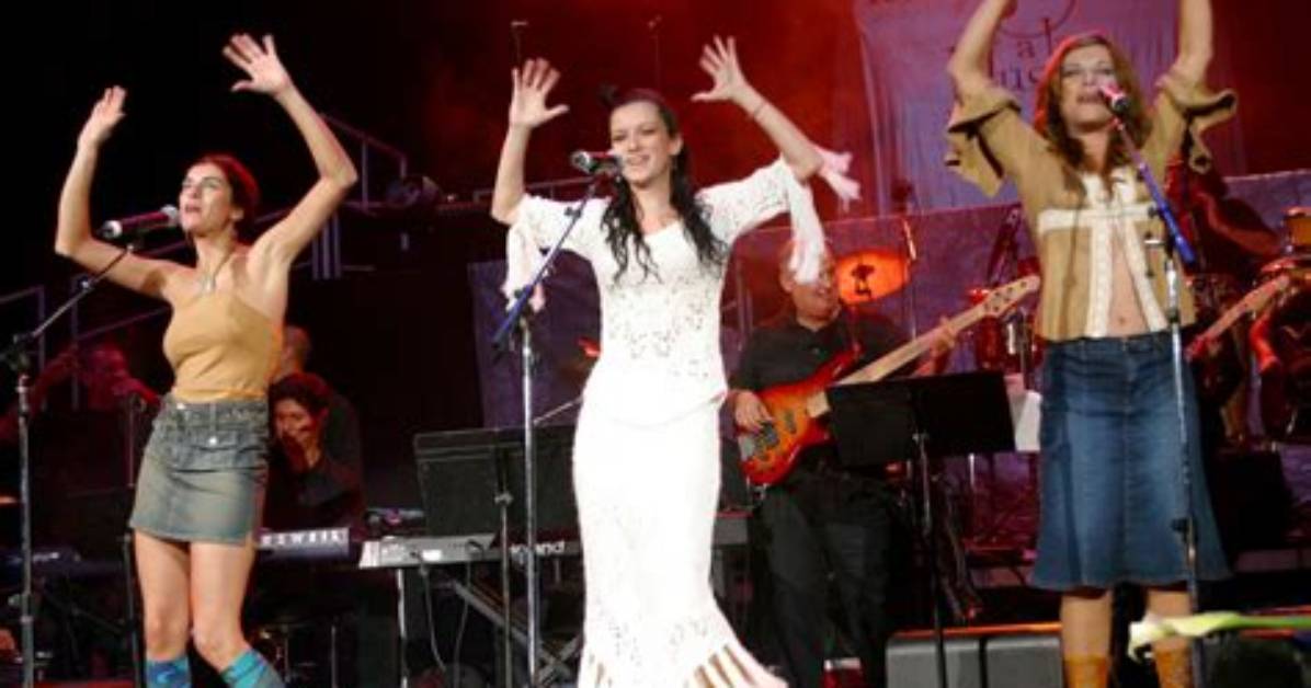 Las Ketchup