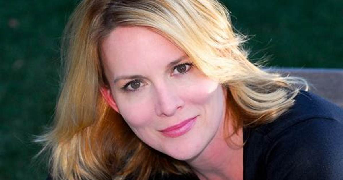 Laurel Holloman