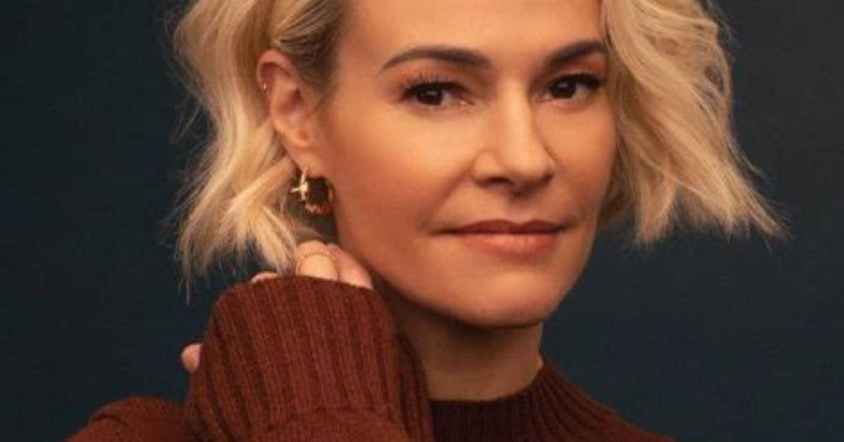Leisha Hailey Biography