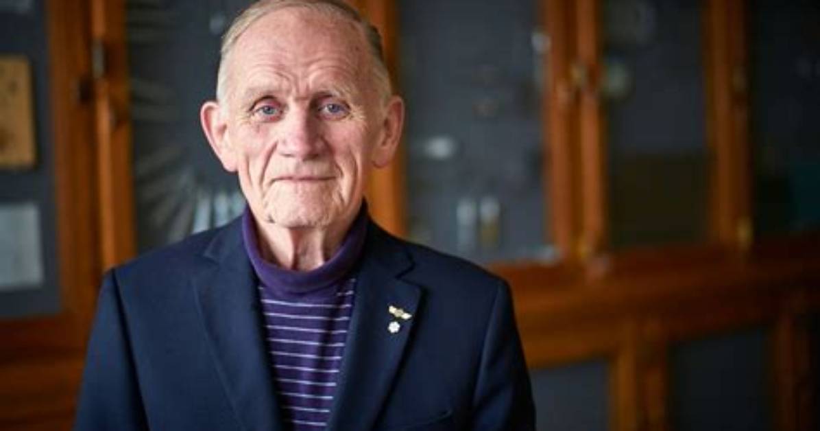 Leonard Lee Net Worth
