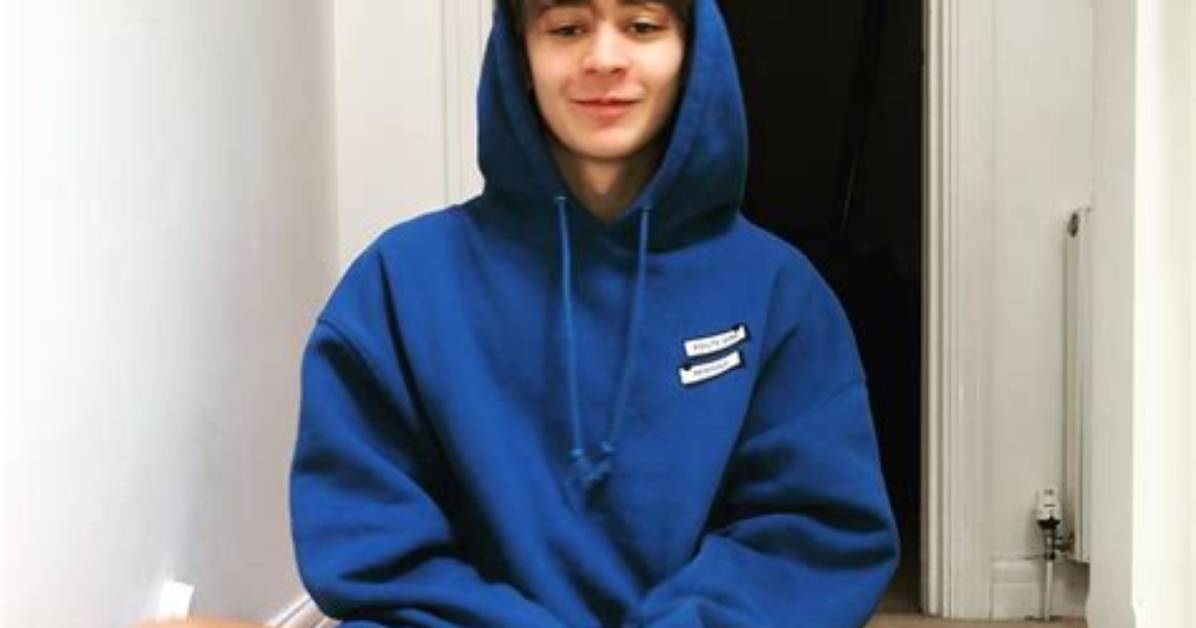 Leondre Devries