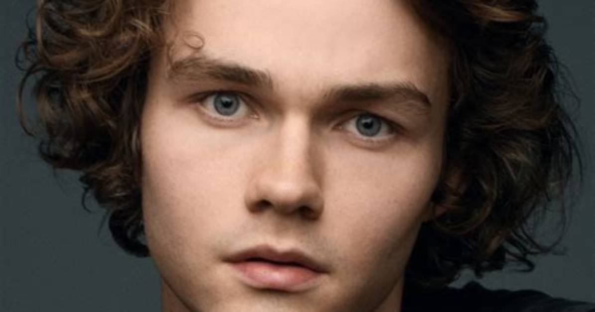 Levi Miller