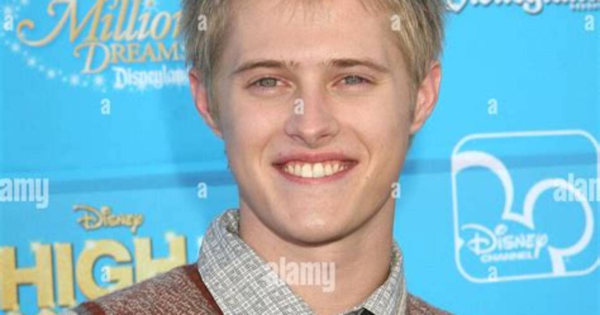 Lucas Grabeel