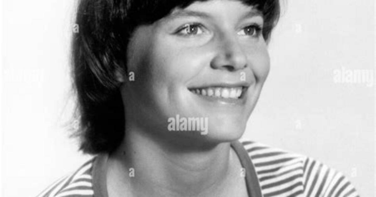 Lucia Stralser Net Worth