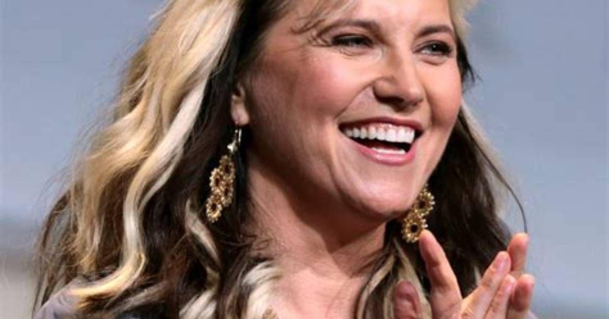 Lucy Deru Net Worth