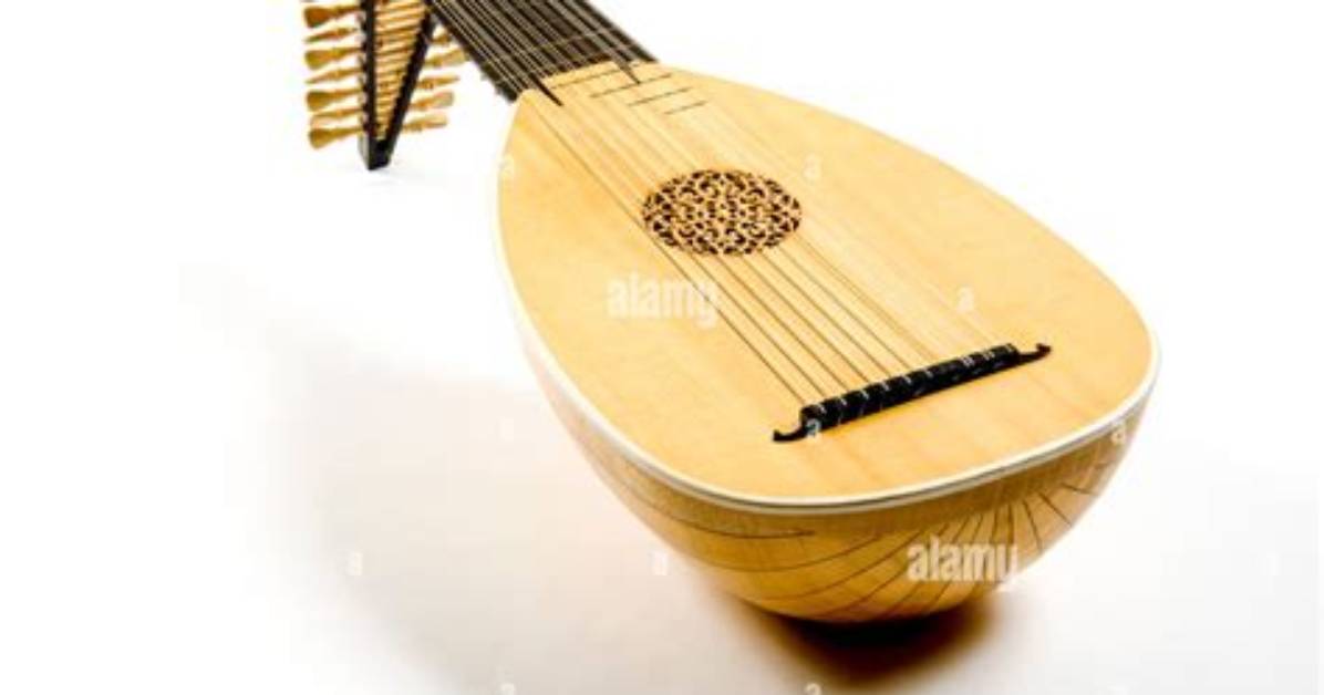 Lute Instrument