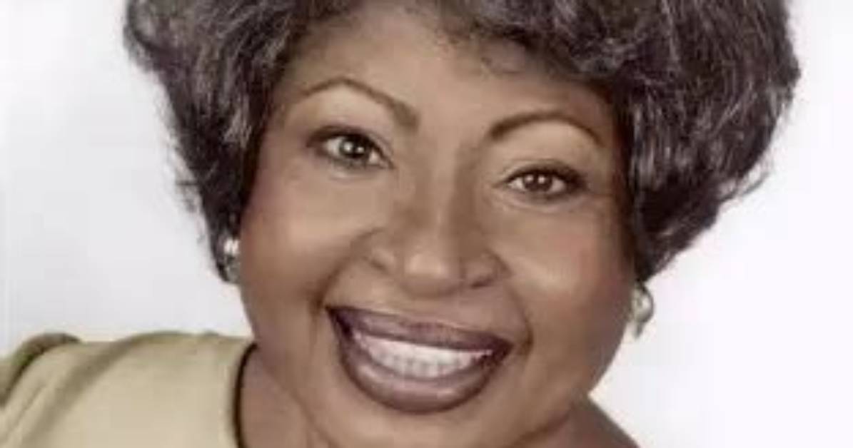 Lynn Hamilton Net Worth