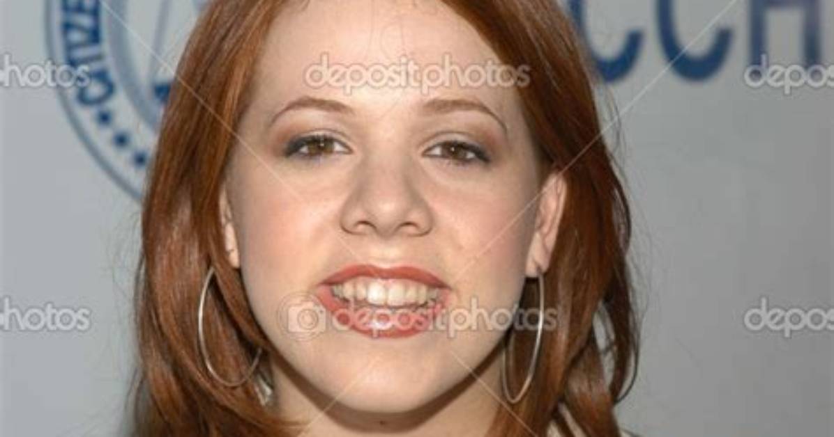 Lynsey Bartilson