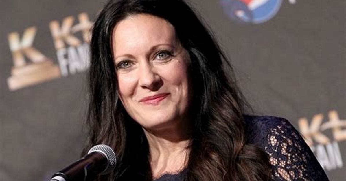 Lysa Terkeurst Net Worth 2024