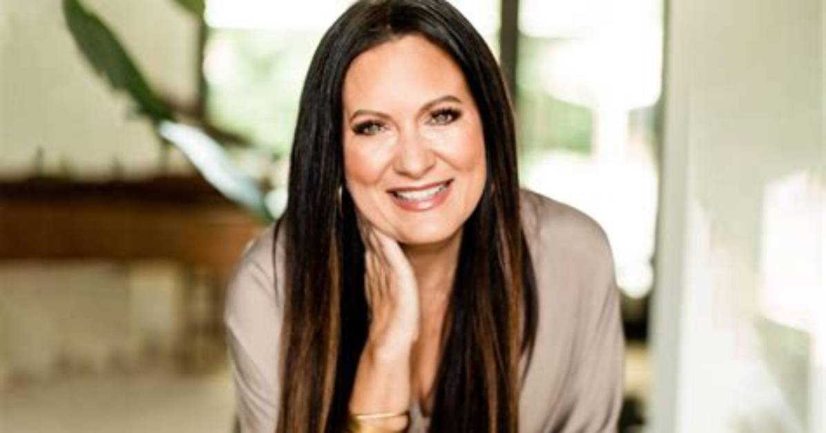 Lysa Terkeurst (Religious Author) - Age, Birthday, Bio, Facts, Family, Net Worth, Height & More