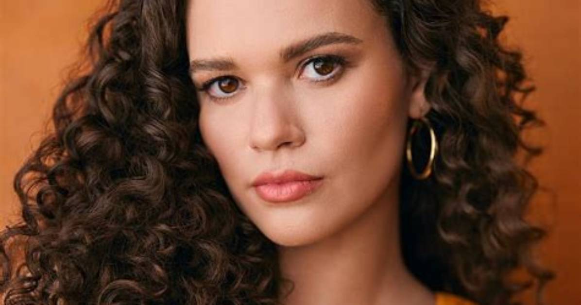 Madison Pettis or Mia Mastrov?