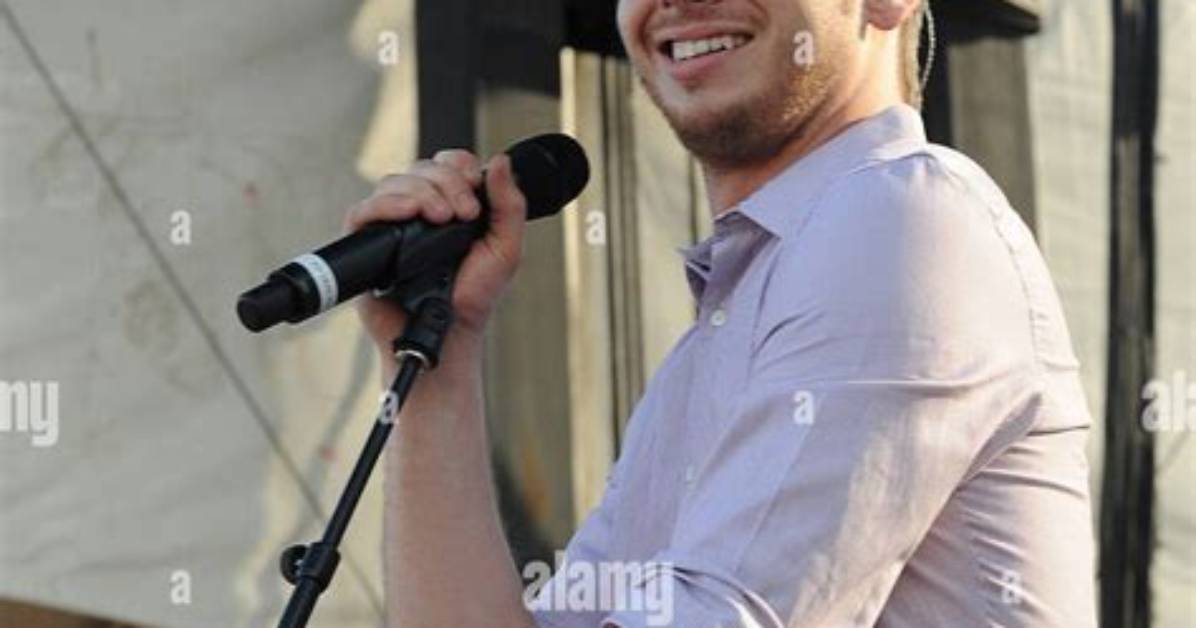 Mark Foster