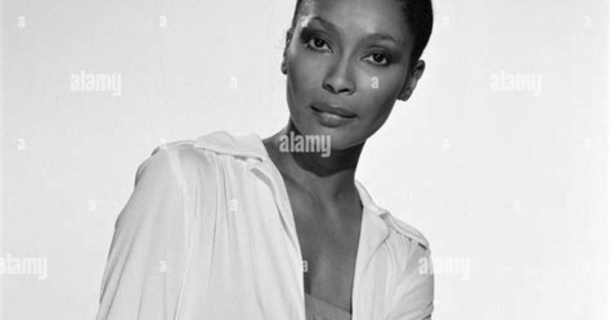Marlene Clark Net Worth