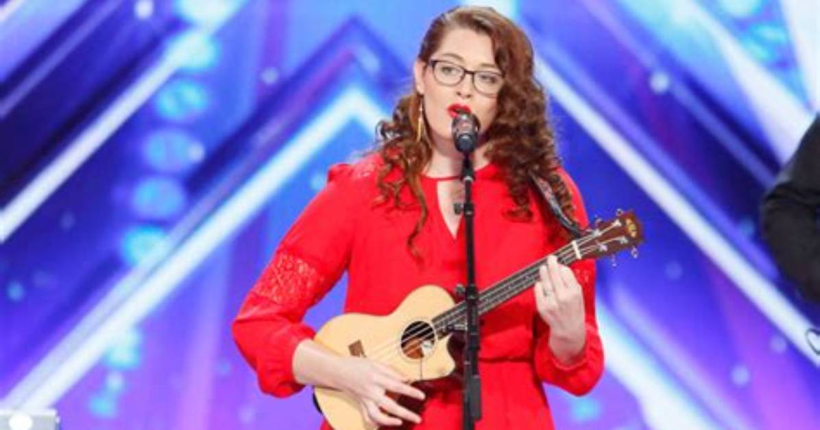 Married, Husband, Story, Deaf Singer, Net Worth, Family