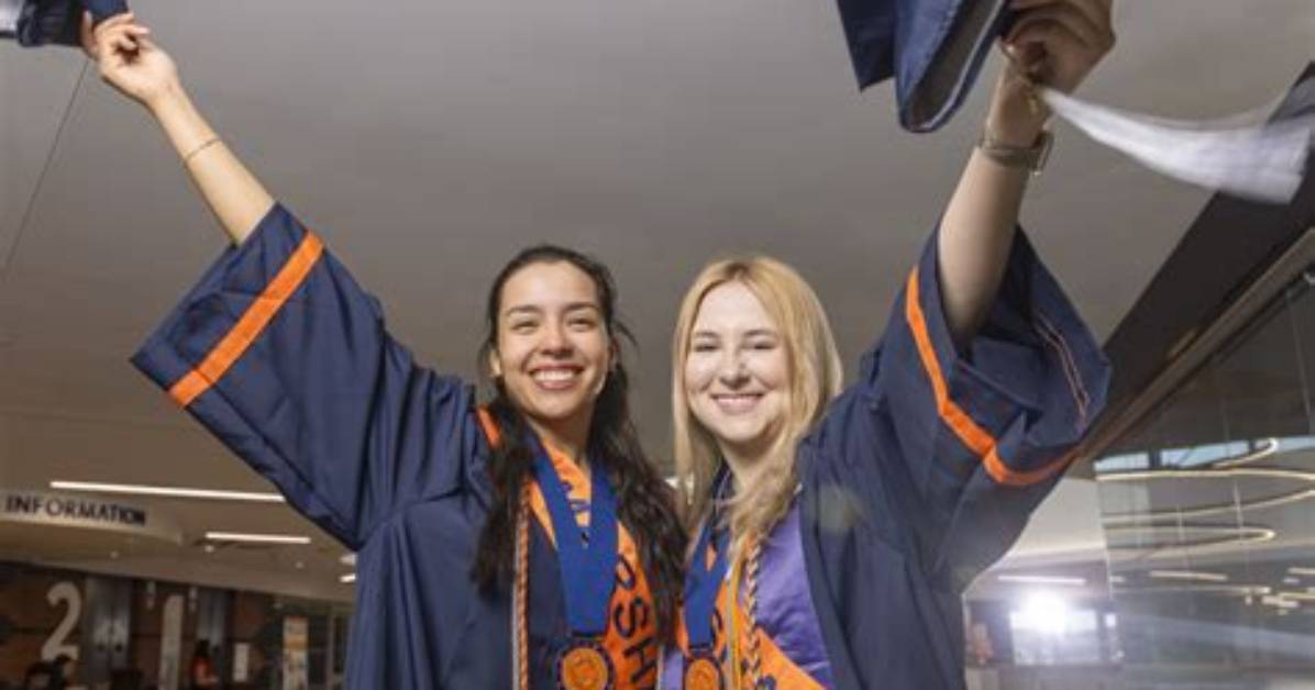 Marshals Lead the Class of 2021 with Words of Inspiration