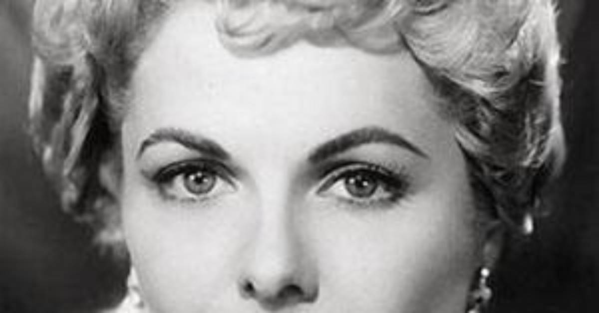 Martha Hyer Net Worth
