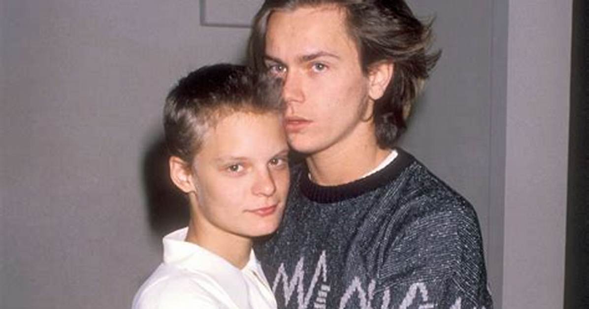Martha Plimpton and River Phoenix: a Love That Couldn't Last