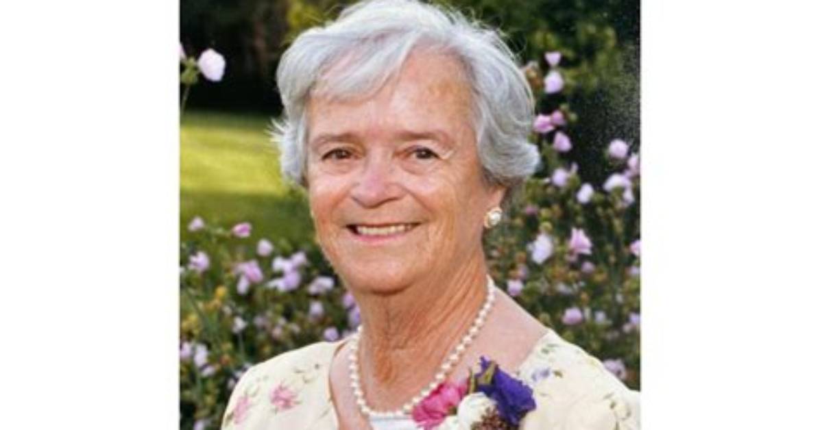 Mary Bergh Died: a Beacon of Chemistry Education at Gsmst”