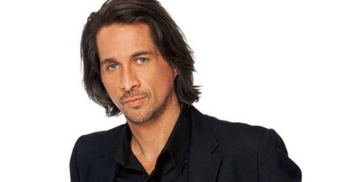 Michael Easton Net Worth