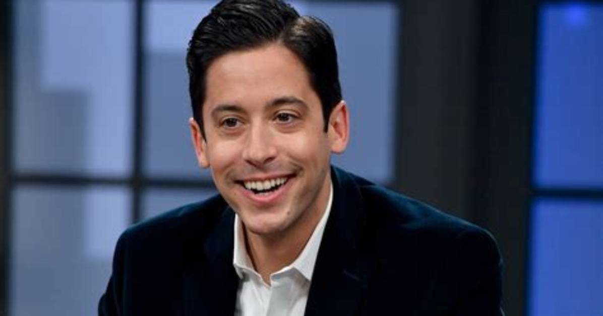 Michael J. Knowles Net Worth