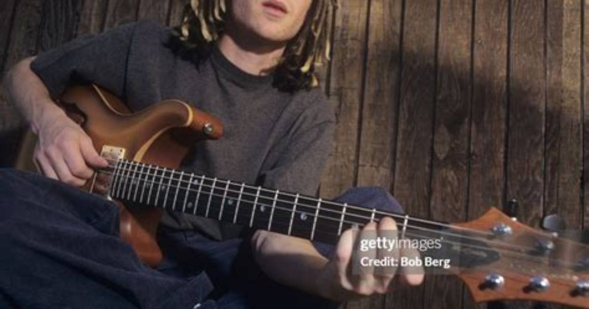 Mike Einziger