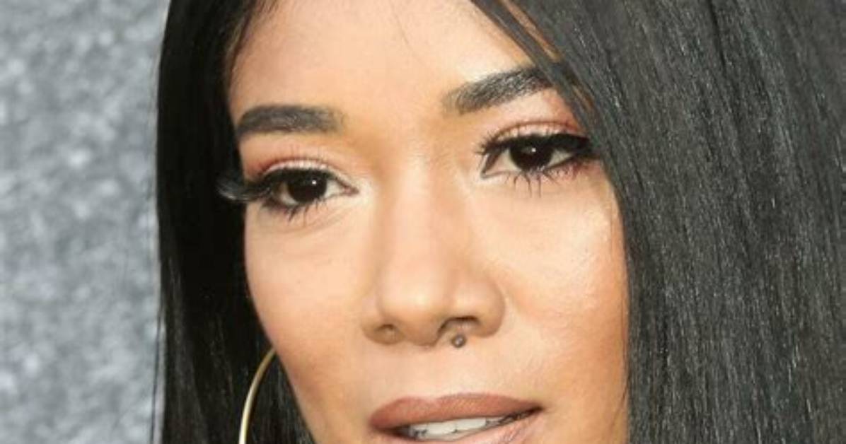 Mila J