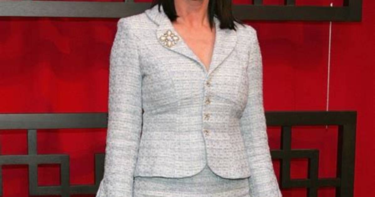 Mimi Rogers: a Comprehensive Look at the Life and Career of a Hollywood Star