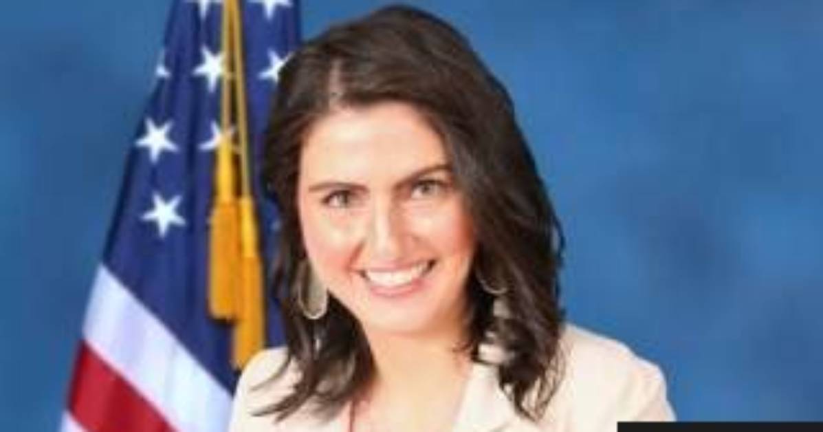 Mina Mehvar – San Antonio, Tx
